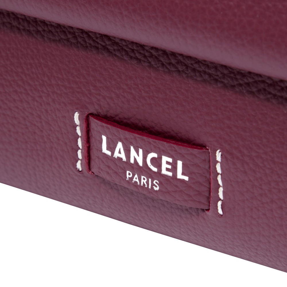 LANCEL NINON SOFT SAC A RABAT M CASSIS